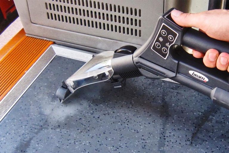 BlueEvolution sanitizes surfaces with its high steam pressure